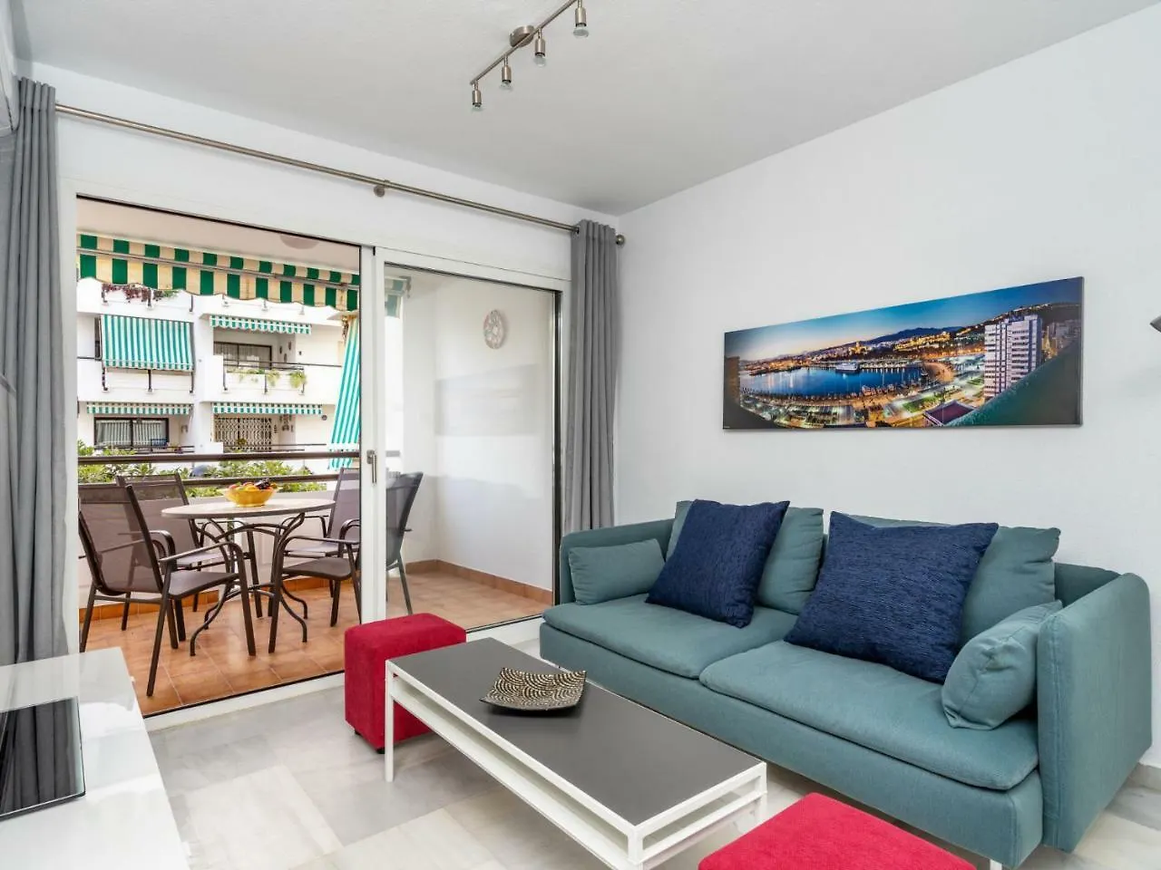 Apartment Carihuela Playa-2 By Interhome Torremolinos